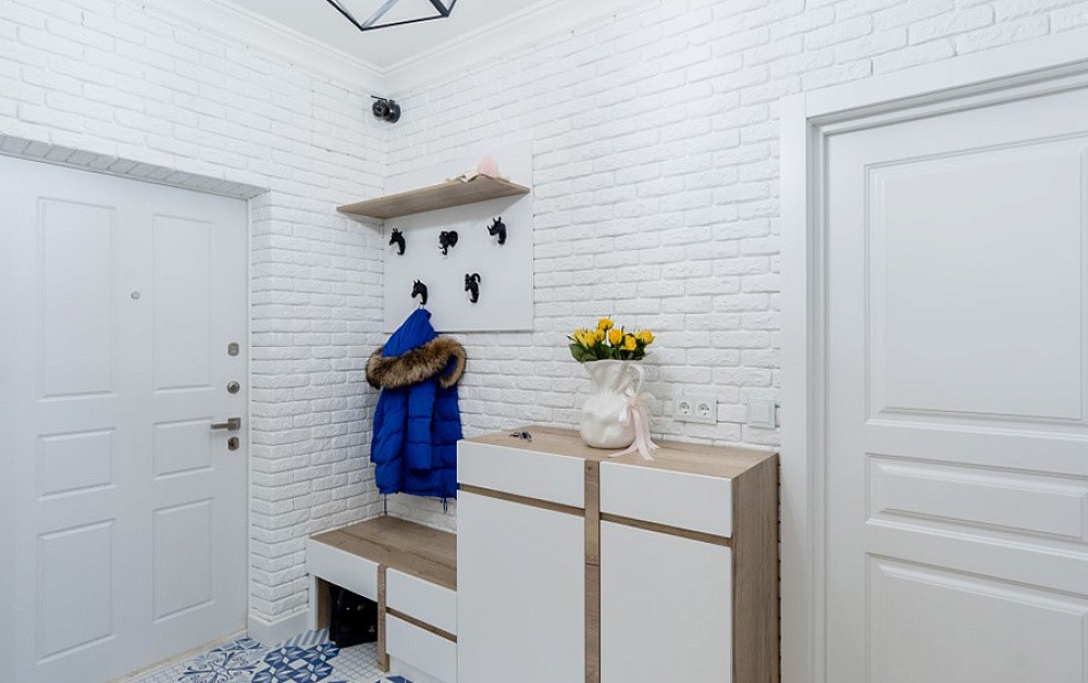 Шкафы-купе в прихожей и спальне