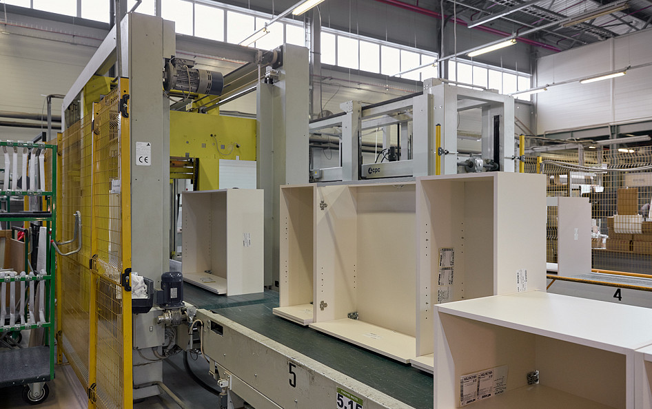 Пресс для максимально прочной сборки и идеальной геометрии корпуса