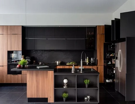 Коричневая кухня в Воронеже