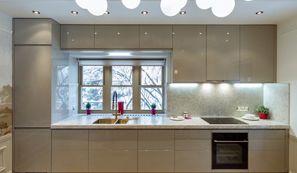 Темная кухня в Тольятти