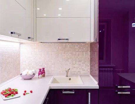 Глянцевая кухня в Санкт-Петербурге