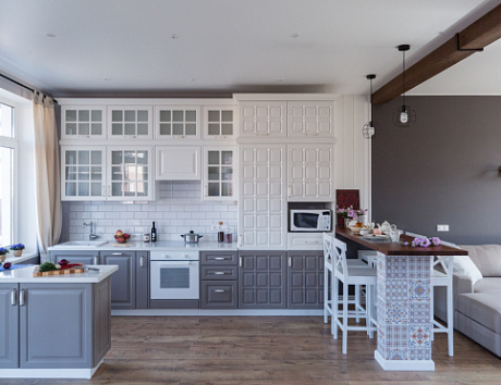 Белая кухня в Мурманске