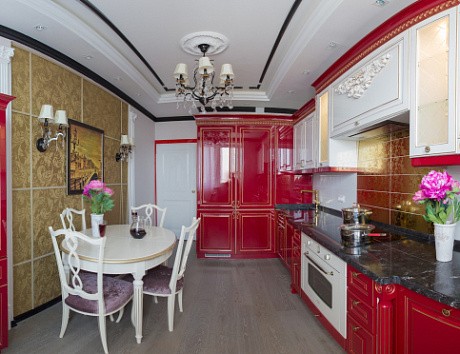 Глянцевая кухня в Ростове-на-Дону