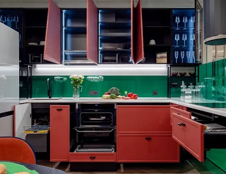 Красная кухня в Ростове-на-Дону