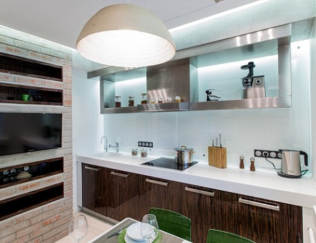 Коричневая кухня в Клину