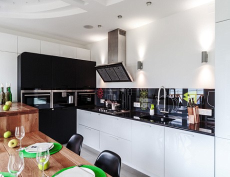 Белая кухня в Кирове